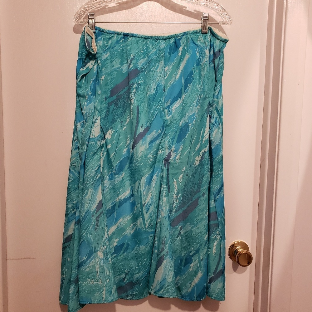 Skirt - Picture 1 of 3